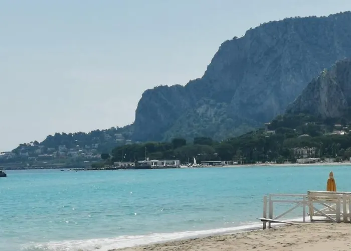 Happy Home - Mondello